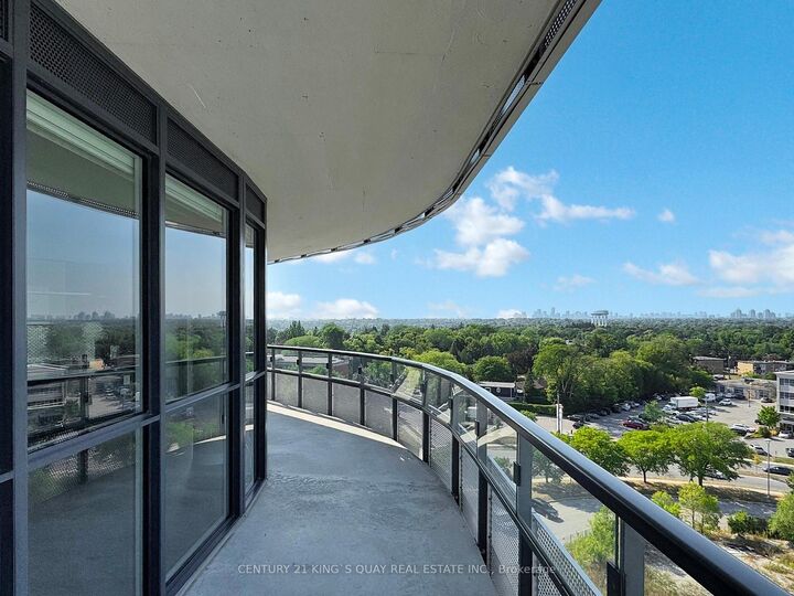 Property Photo: 99 The Donway N/A W 915 ON M3C 0N8