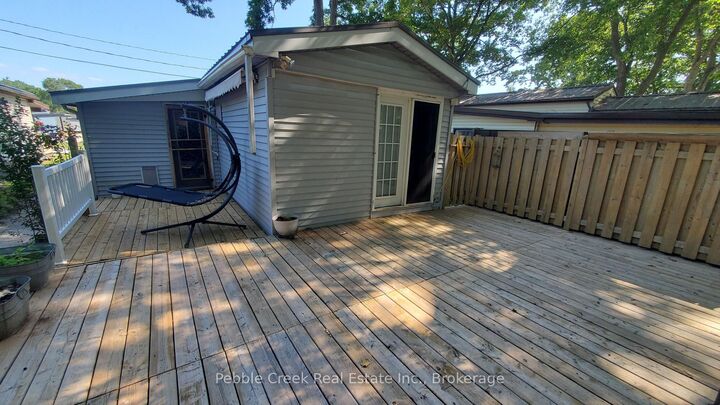 Photo de la propriété:  9951 Northville Crescent Unit #3  ON N0M 2N0 
