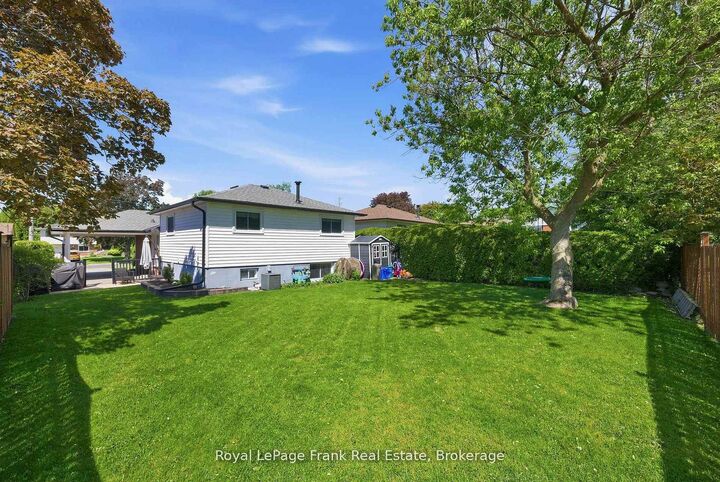 Property Photo:  185 Athabasca Street  ON L1H 7J2 