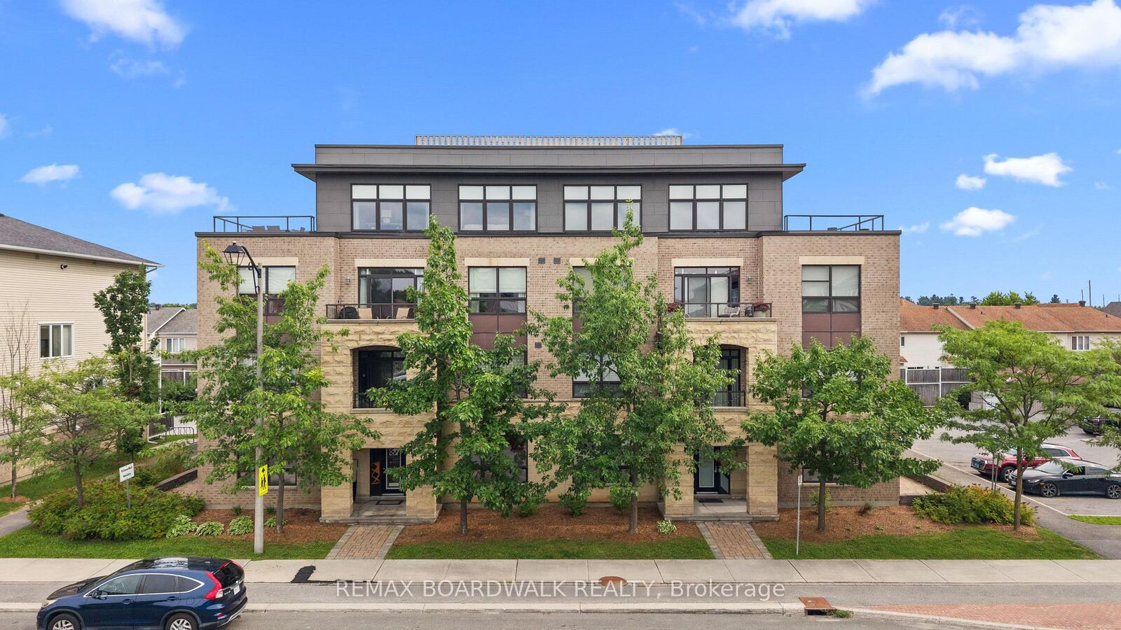 Property Photo: 760 Chapman Mills Drive 302 ON K2J 3V2