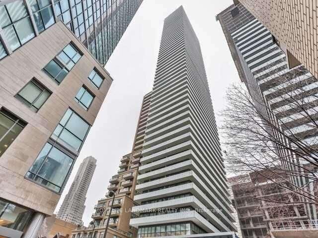 Property Photo:  42 Charles Street E 3110  ON M4Y 1N3 