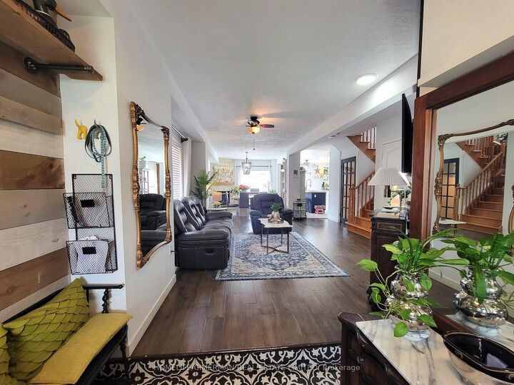 Property Photo: 256 McBride Crescent ON L3X 2W4