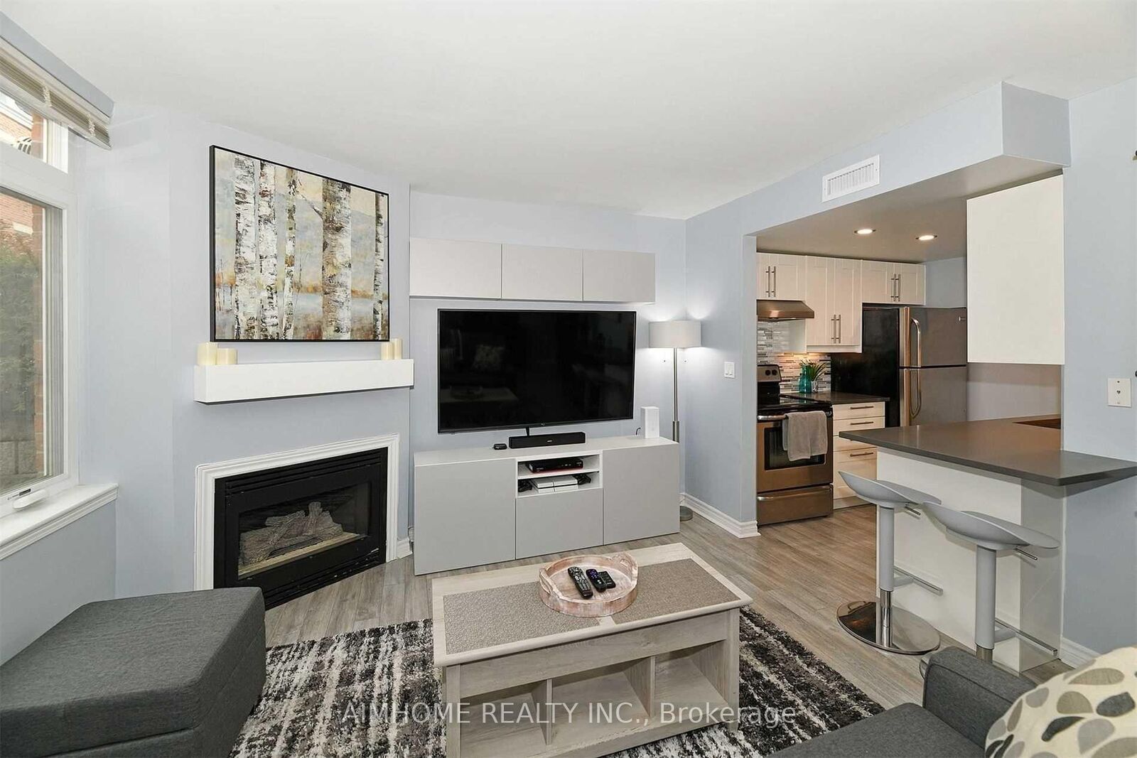 Property Photo: 100 Redpath Avenue 1 ON M4S 2J7