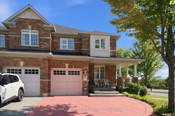 Property Photo: 58 Andriana Crescent ON L6B 0C9