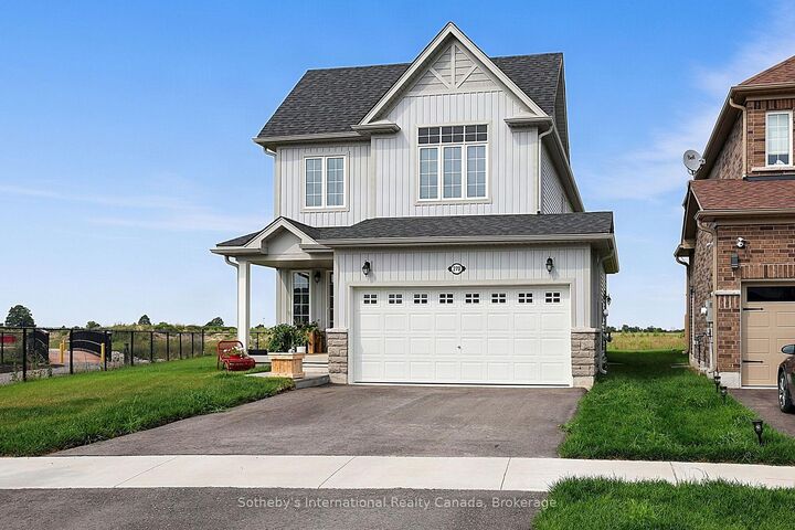 Property Photo:  270 Springfield Crescent  ON L0M 1S0 