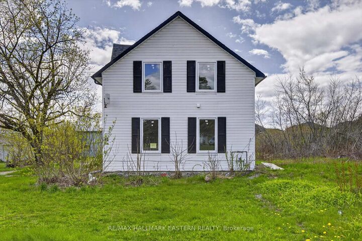 Property Photo:  130 County Rd 40 N/A  ON K0L 2V0 