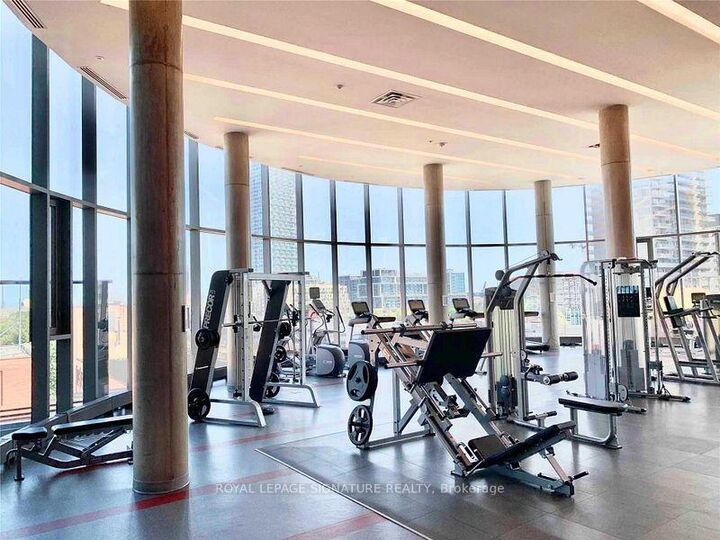 Property Photo: 1 Market Street 914 ON M5E 0A2
