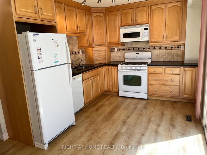 Property Photo: 70 Carisbrooke Court ON L6S 3K1