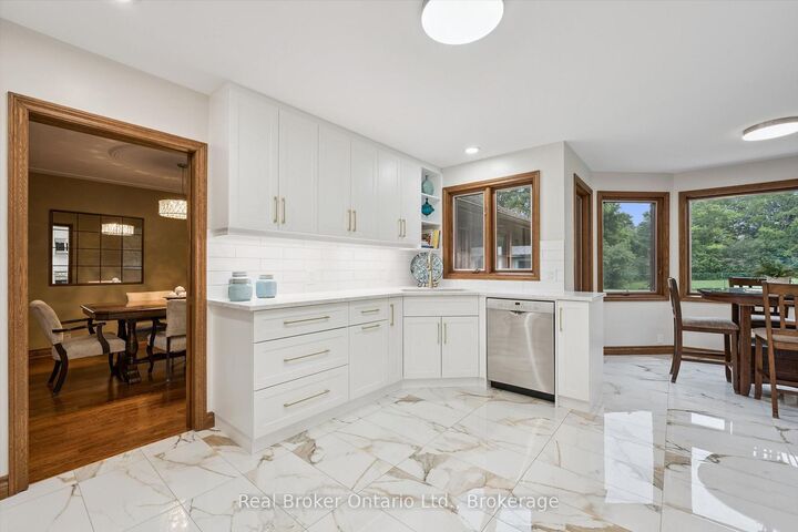 Property Photo: 32 Sunset Drive ON N0B 2V0