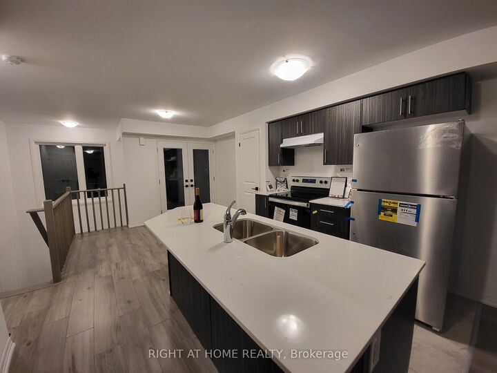 Property Photo: 23 Fairlane Avenue ON L9J 0N1