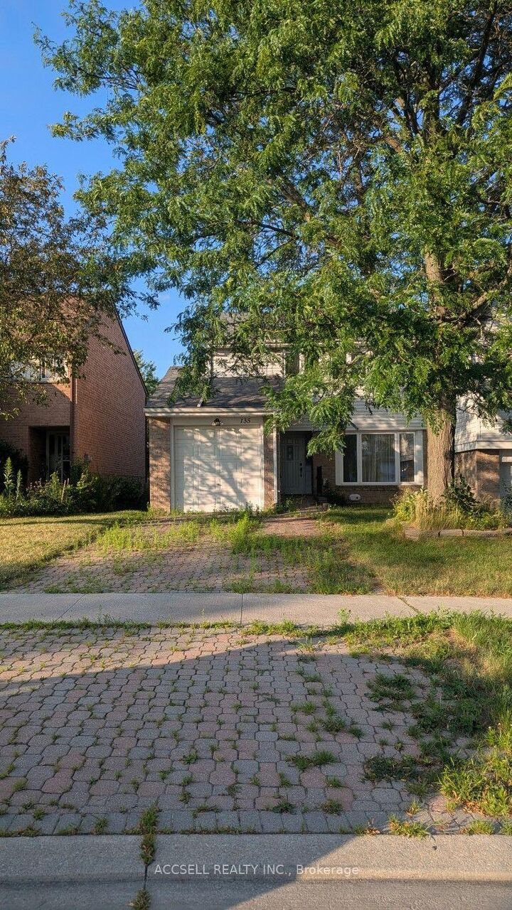 Property Photo: 135 Placentia Boulevard ON M1S 4G8