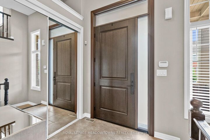Property Photo: 589 Bartleman Terrace ON L9T 6Z4