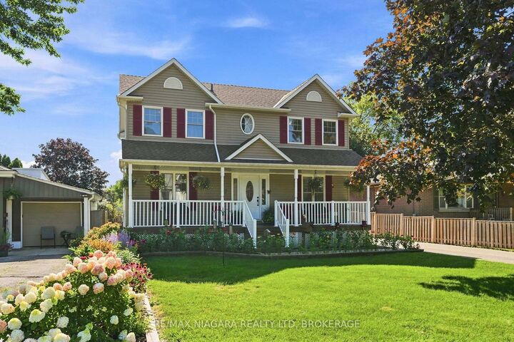 12 Lakeview Avenue — photo 1
