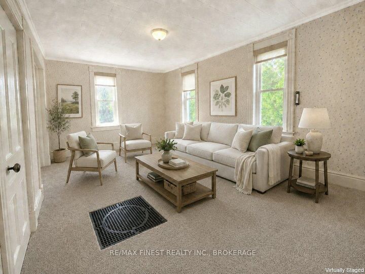 Property Photo: 697 Warburton Road ON K0E 1L0