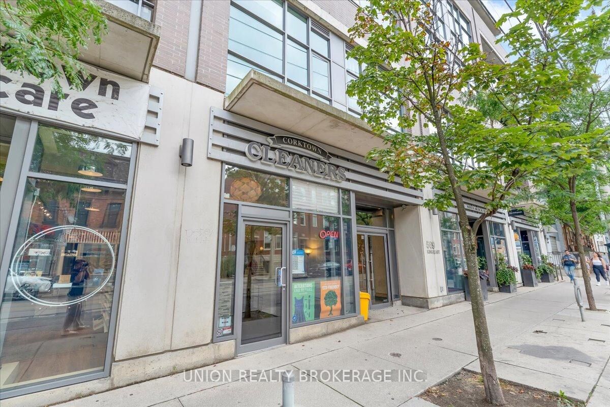 Property Photo:  569 King Street E 404  ON M5A 1M5 