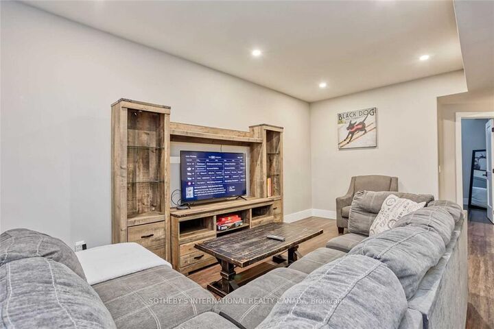 Property Photo: 145 Jozo Weider Boulevard ON L9Y 3Z2