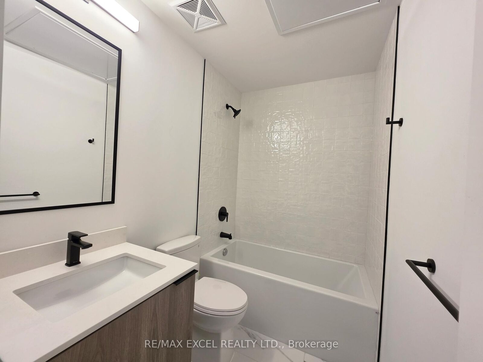 Property Photo: 1635 Military Trail 124 ON M1C 1B2