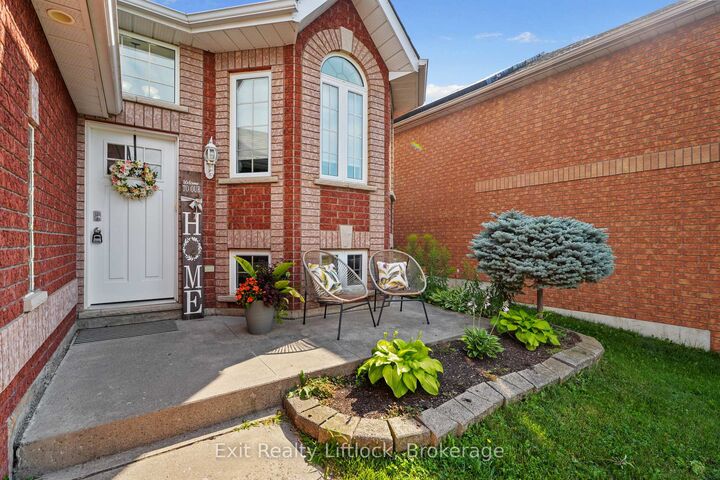 Property Photo:  121 Haden Avenue  ON K9H 7P6 