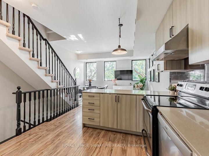 Property Photo: 68 Winston Park Boulevard 60 ON M3K 1C3
