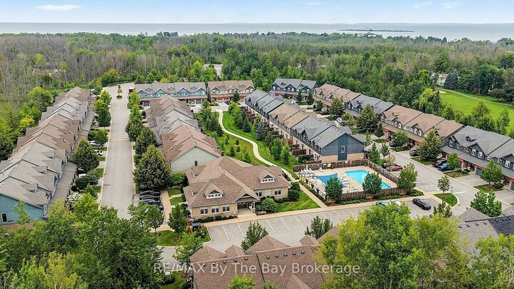 Property Photo: 50 Silver Glen Boulevard ON L9Y 0G9