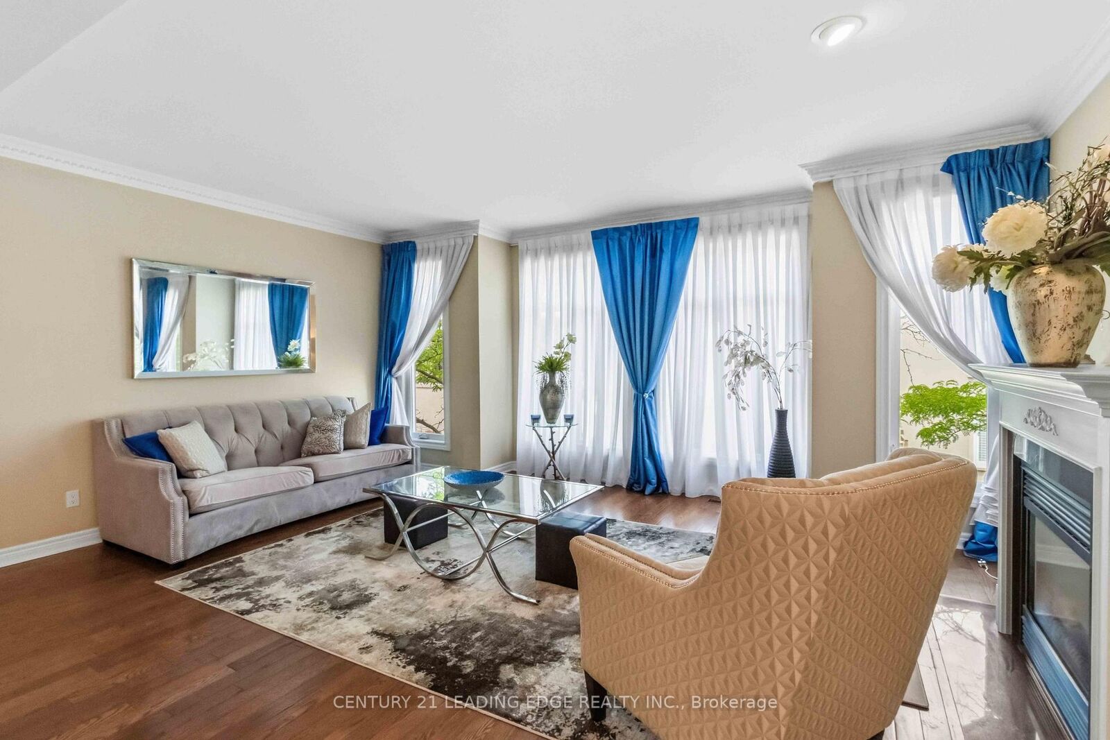 Property Photo:  47 Cordoba Drive  ON L4J 8J8 