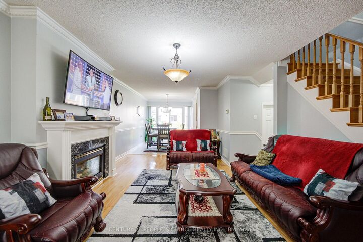 Property Photo: 7115 Rexwood Road 42 ON L4T 4L4
