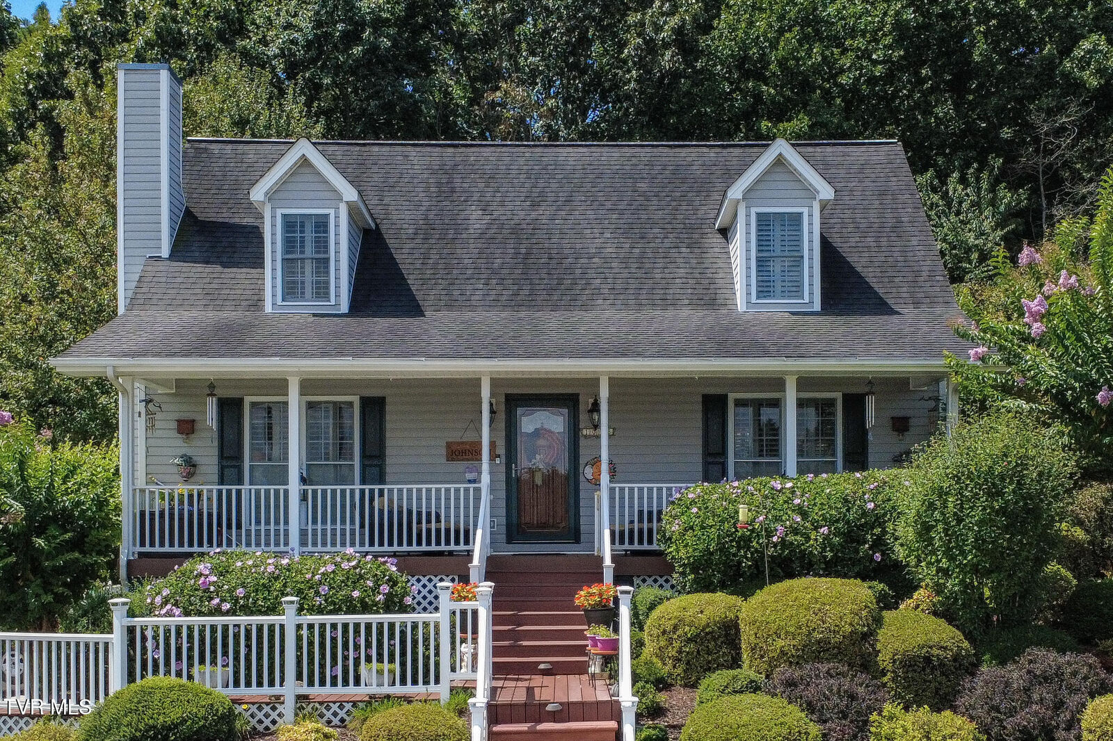 Property Photo:  1018 Sunrise Valley Drive  TN 37604 