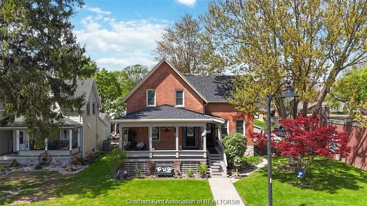 680 North Street — photo 1
