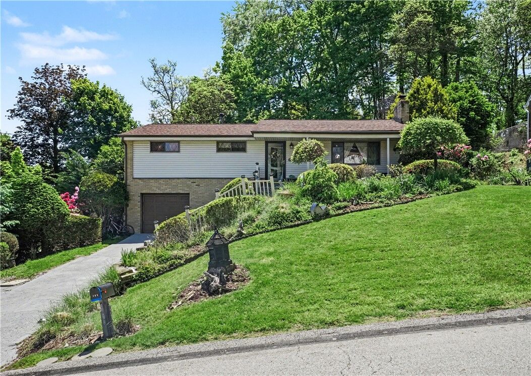 Property Photo:  405 Peters Drive  PA 15116 