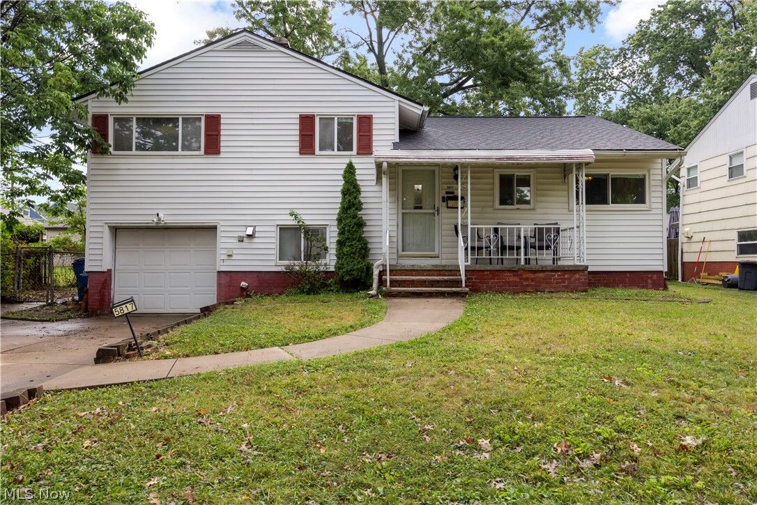 Property Photo: 5817 Calamie Drive OH 44130