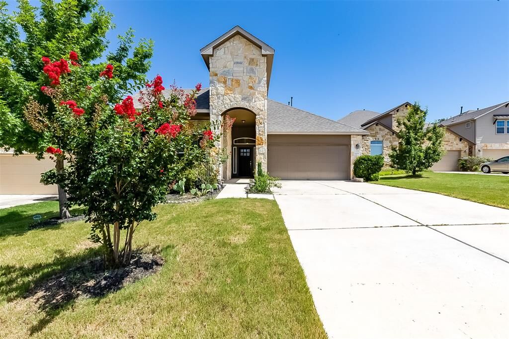 Property Photo:  11608 Reading Court  TX 78717 