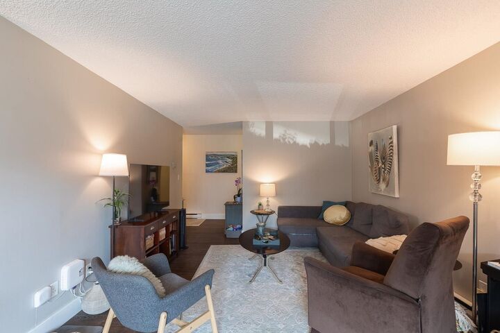 Property Photo: 3371 Springfield Drive 105 BC V7E 1Y9
