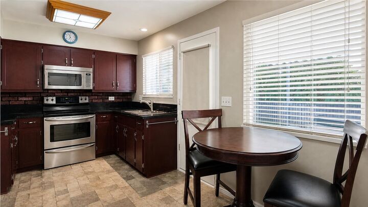 Property Photo: 1798 Heather Avenue BC V3B 2L1