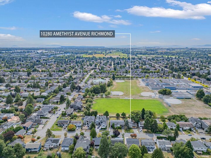 10280 Amethyst Avenue — photo 1