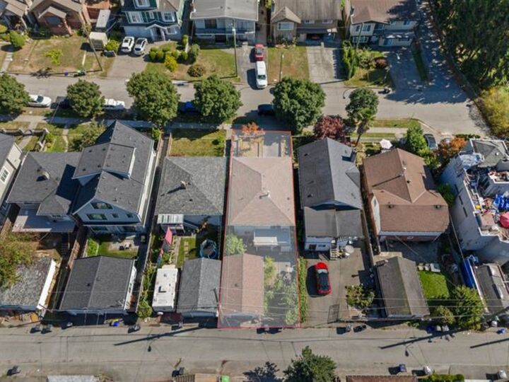 Property Photo: 5131 Ann Street Street BC V5R 4J8
