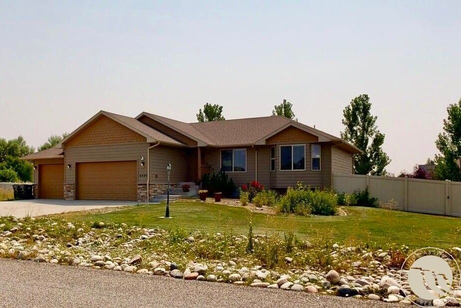 Property Photo: 6990 Lakeshore Drive MT 59106