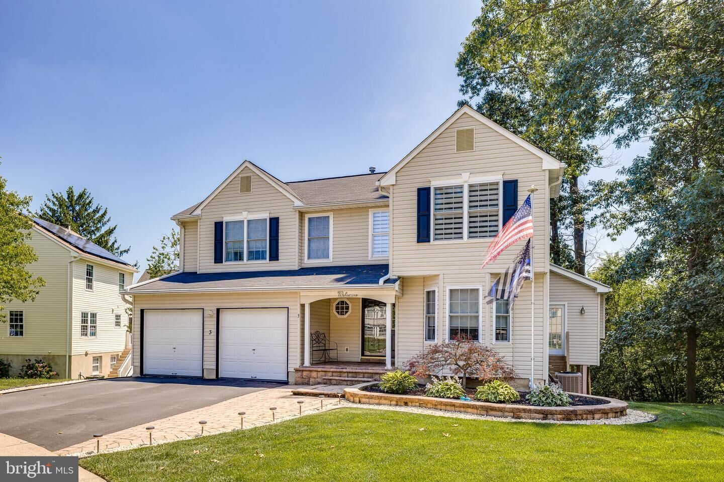 Property Photo:  3 Kenneth Court  NJ 08620 