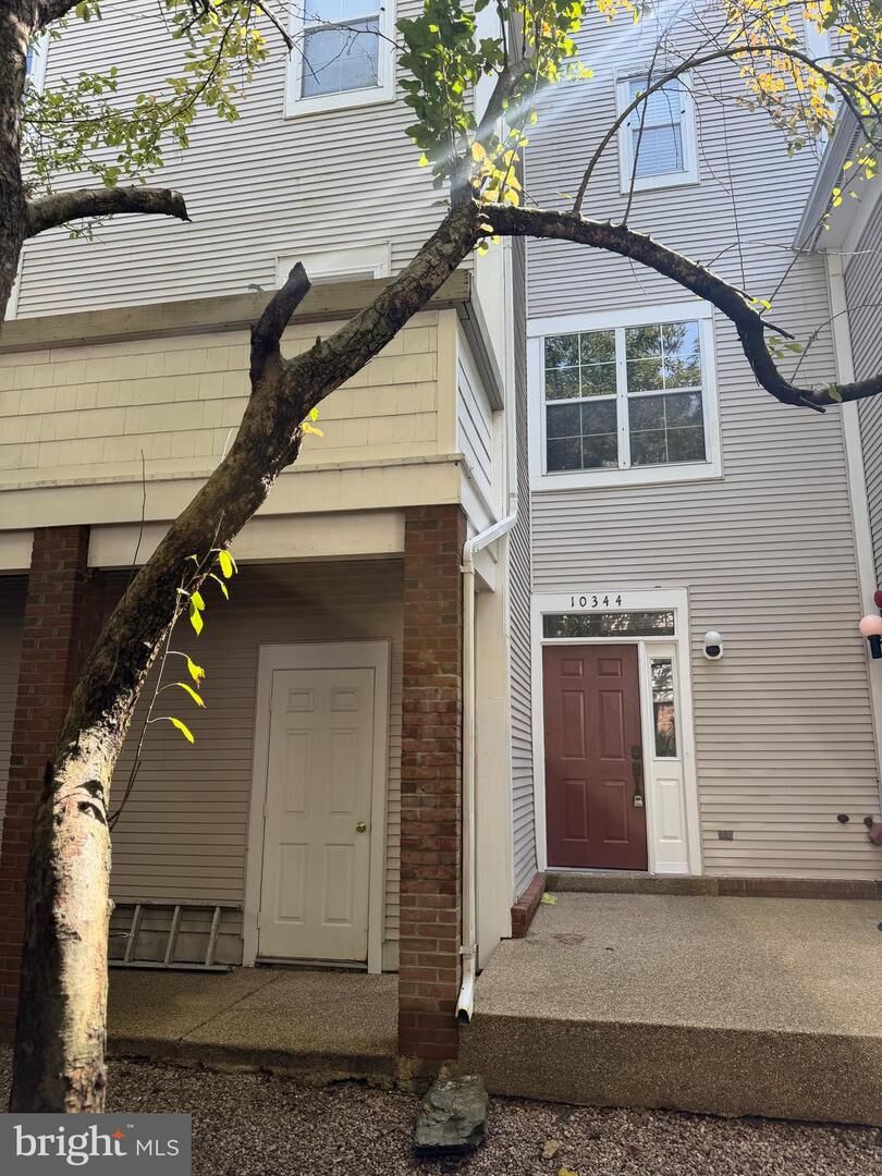 Property Photo: 10344 Royal Woods Court MD 20886