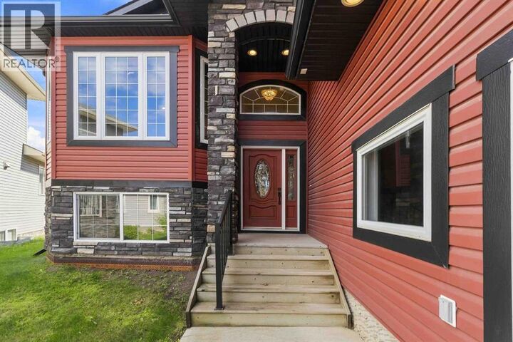 Property Photo:  115 Widgeon Place  AB T9K 0R4 