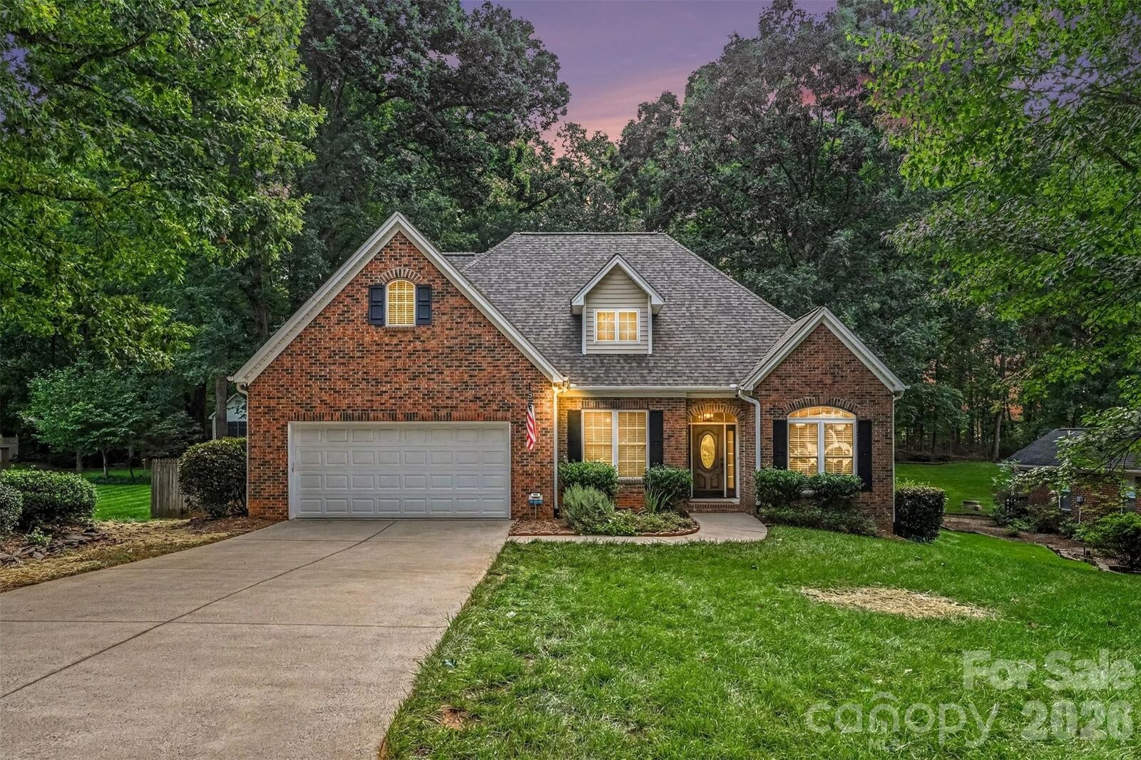 Property Photo:  1928 Twin Ponds Drive  NC 28602 