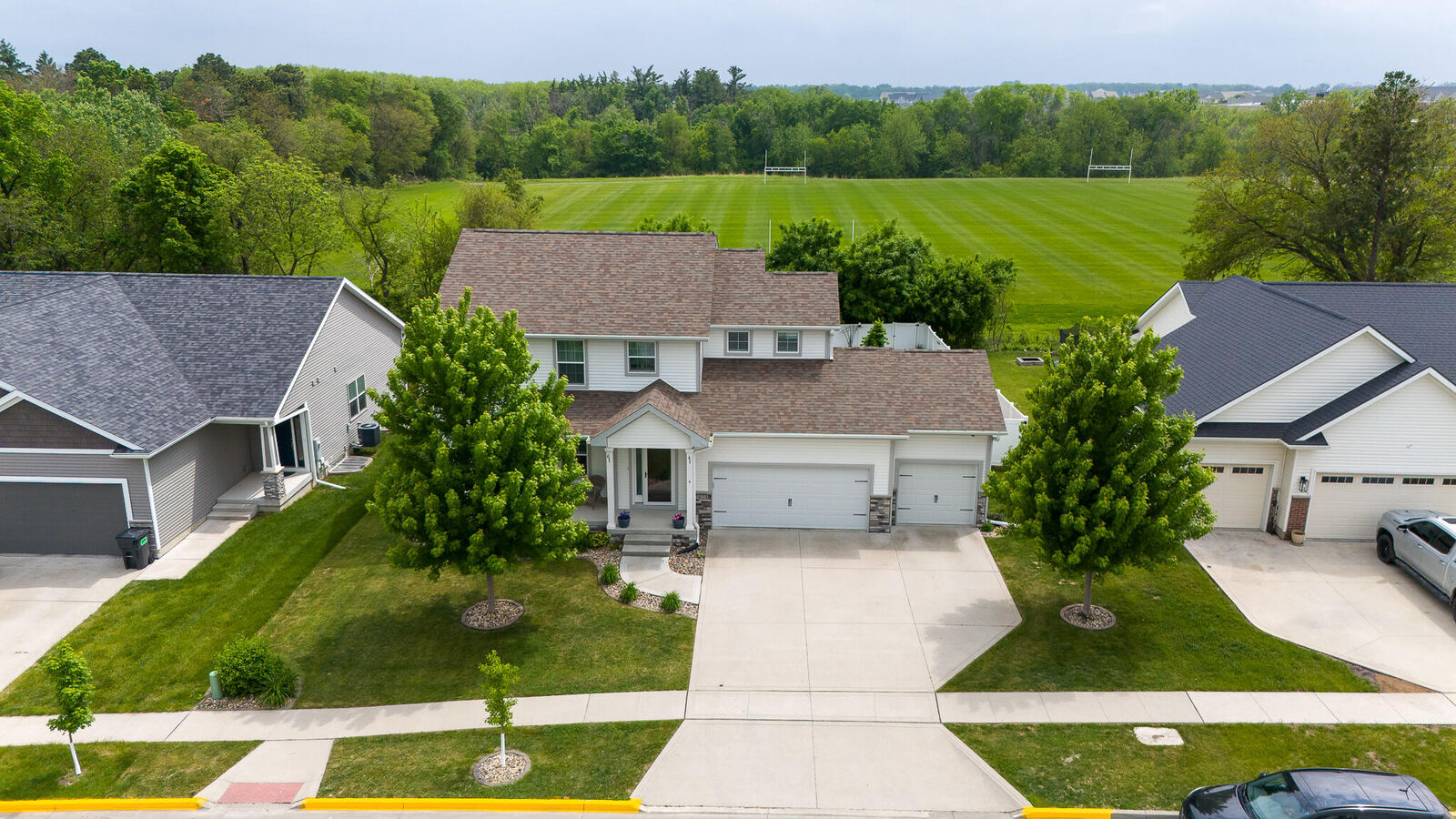 Property Photo: 3614 Coy Street IA 50014