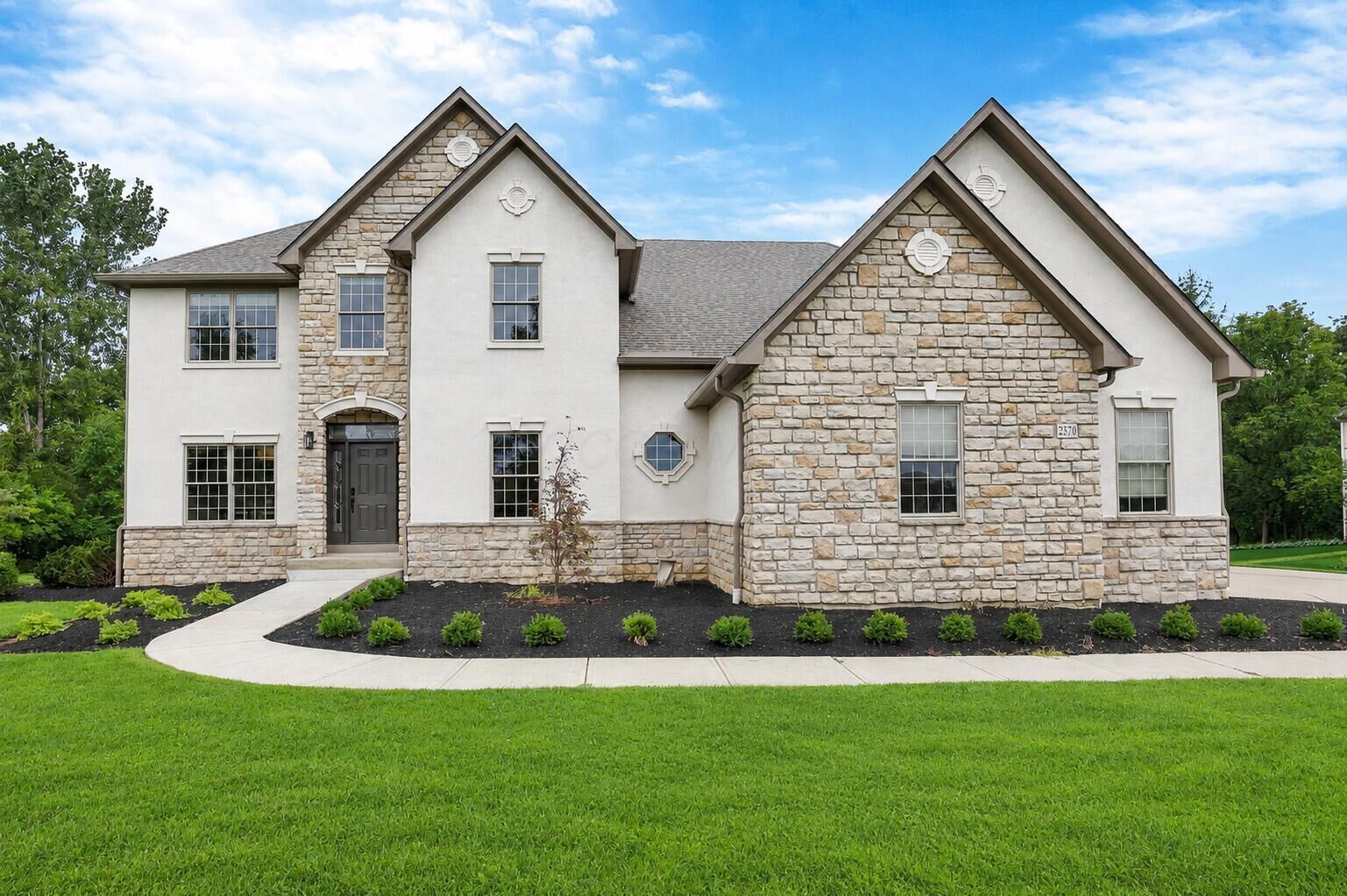 Property Photo:  2370 Dauer Court  OH 43065 