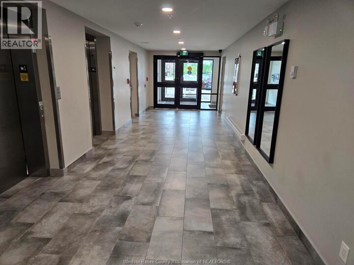 Property Photo:  2550 Sandwich West Parkway 108  ON N9H 2R6 