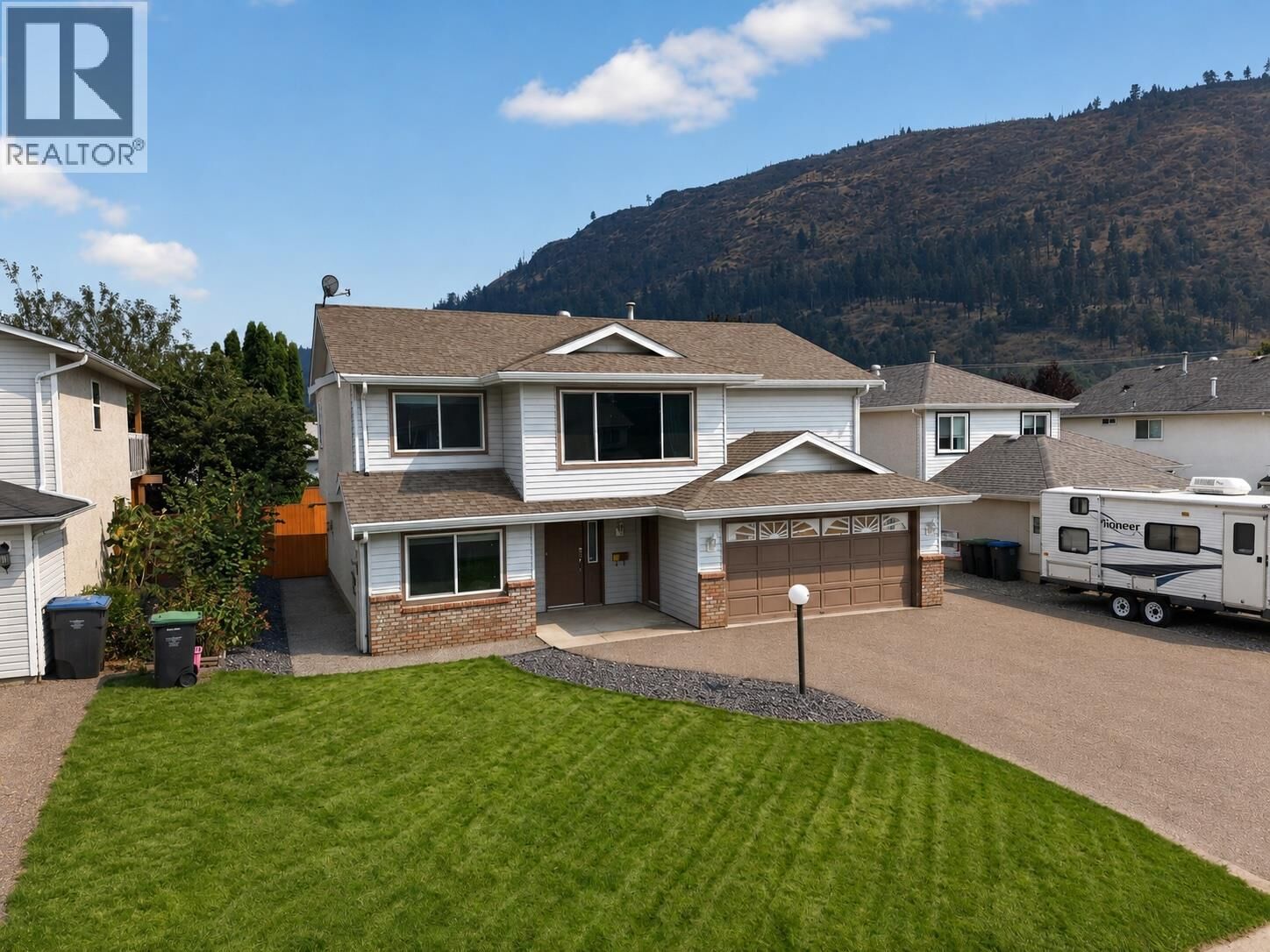 Property Photo: 2618 Applegreen Court BC V1Z 3K8