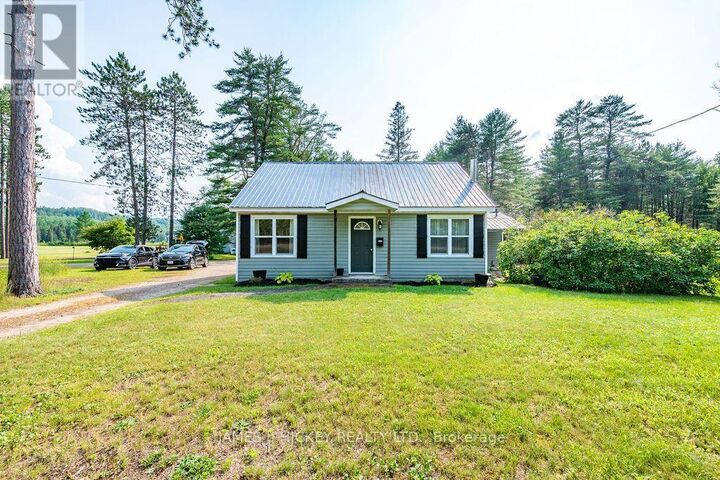 Property Photo: 35723 Highway 17 Highway ON K0J 1P0