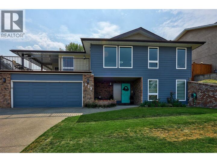 975 Huntleigh Crescent — photo 1