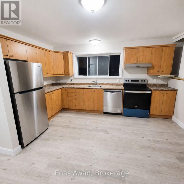 Property Photo: 432 Yves Street ON K4K 0A8