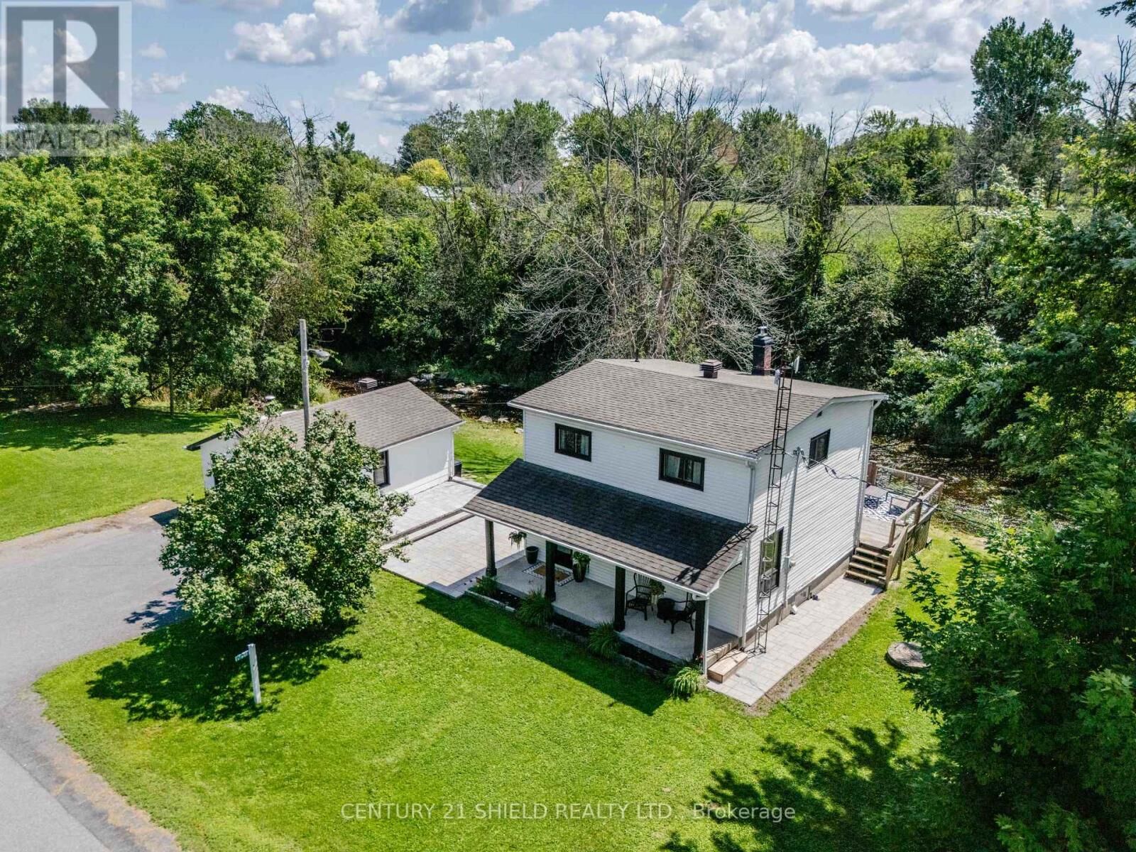 Property Photo:  17648 Island Road  ON K0C 1S0 