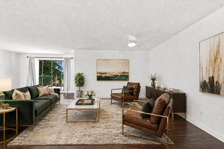 Property Photo: 33598 George Ferguson Way 301 BC V2S 2L8