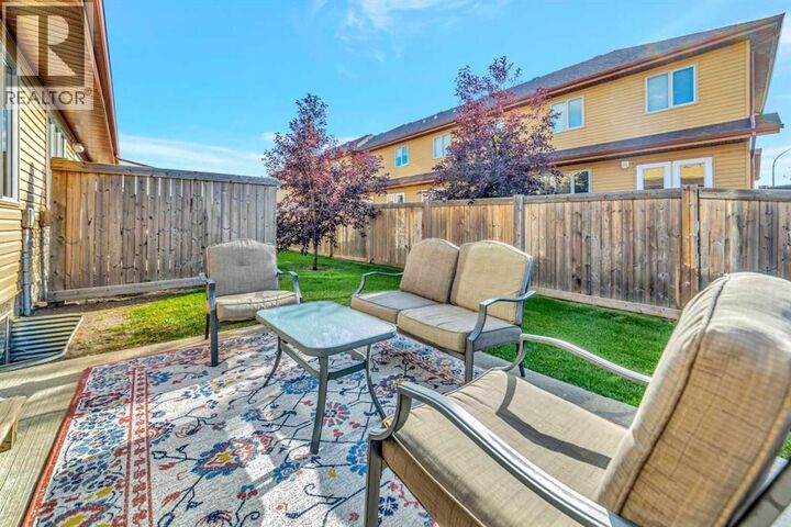 Property Photo:  1407 53 Avenue  AB T9V 2J5 